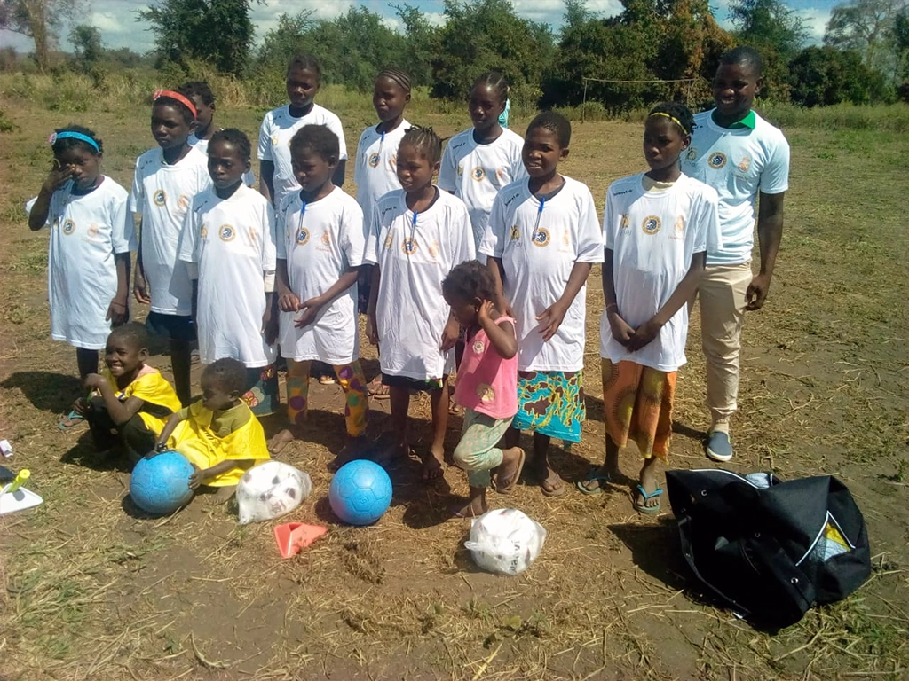 Cruzada por los Ninos Escuelas Socio Deportivas Gorongosa